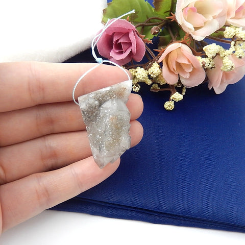 Quartz Pendant 32x23x18mm, 15.2g - MyGemGarden