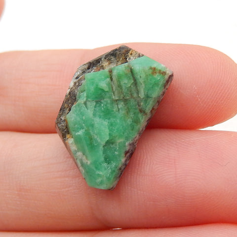 Natural Stone Emerald Green Raw Material, Gemstone Rough, 18x13x8mm, 2.3g - MyGemGarden