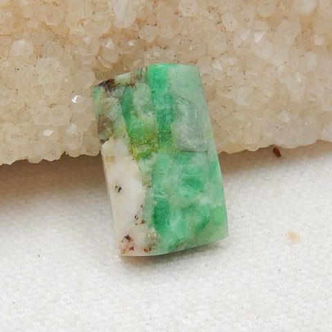 Natural Stone Emerald Green Raw Material, Gemstone Rough, 23x14x6mm, 4.1g - MyGemGarden