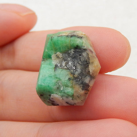 Natural Stone Emerald Green Raw Material, Gemstone Rough, 18x13x9mm, 3.2g - MyGemGarden