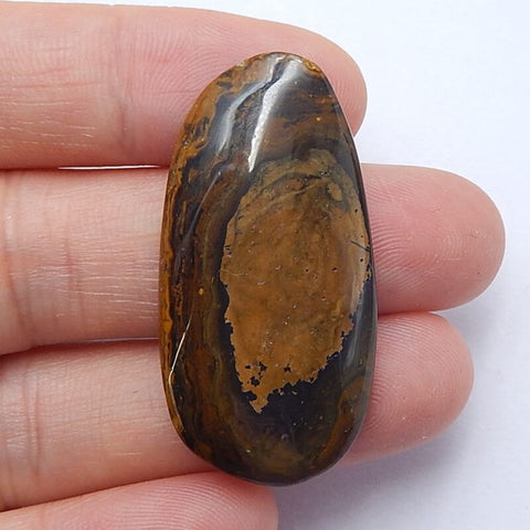 Natural Us Biggs 碧玉宝石凸圆形，37x19x5mm，6.6g